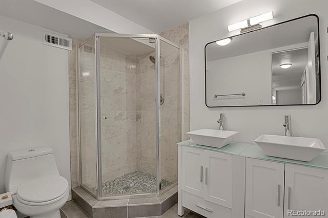 1155 N Ash Street Unit: 402