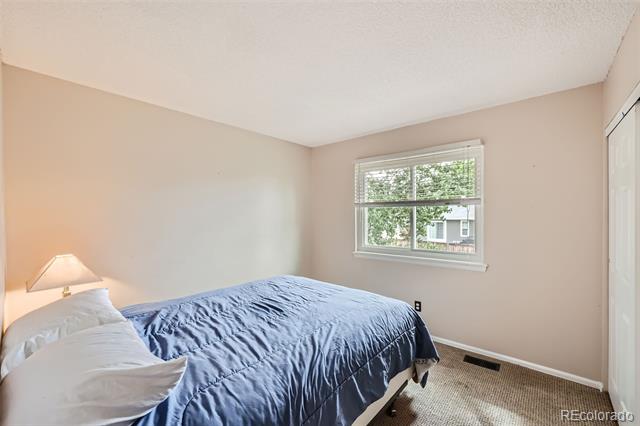 800 Prairie Ridge Road