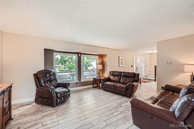 800 Prairie Ridge Road