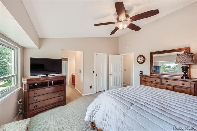 800 Prairie Ridge Road