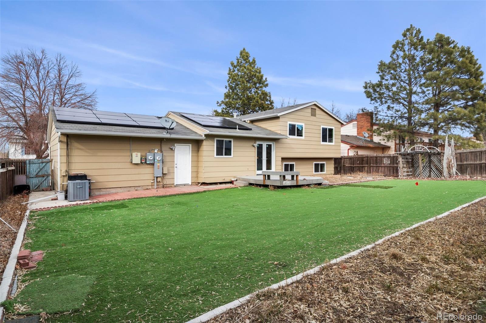 16334 E Carolina Drive