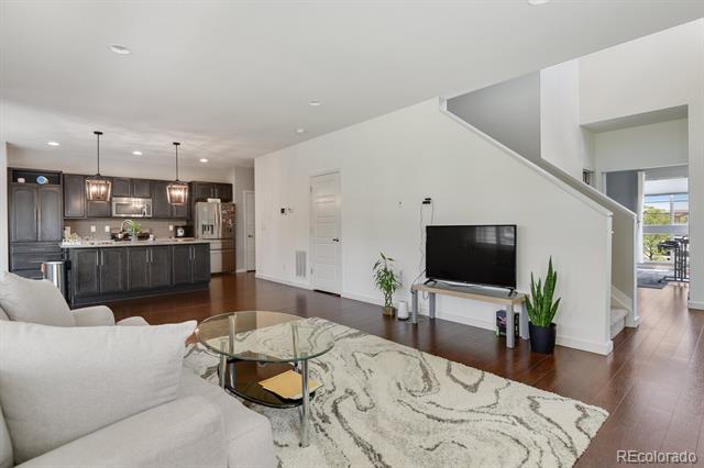 10893 Touchstone Loop