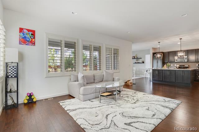 10893 Touchstone Loop