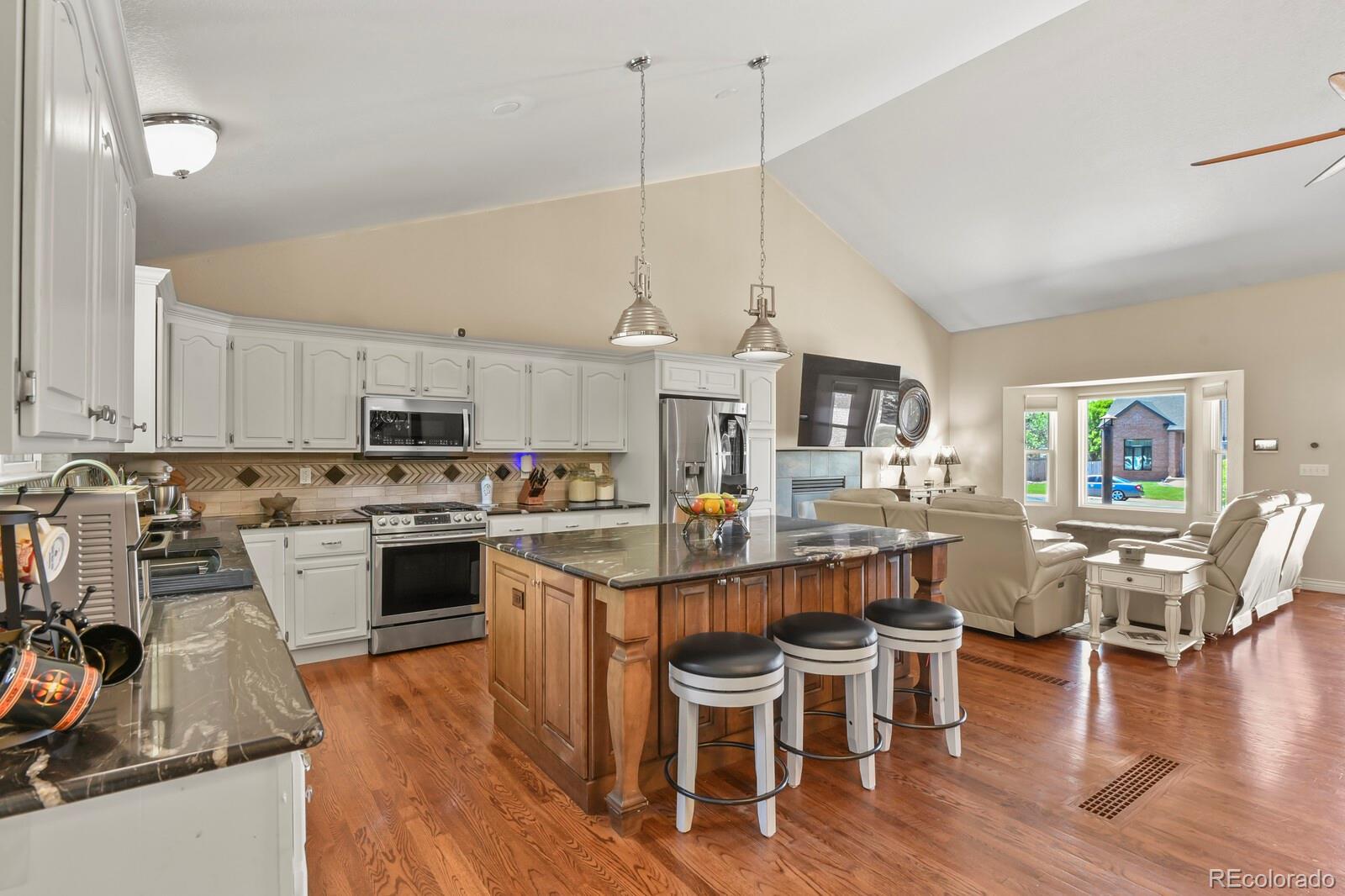 882 S 14th Avenue