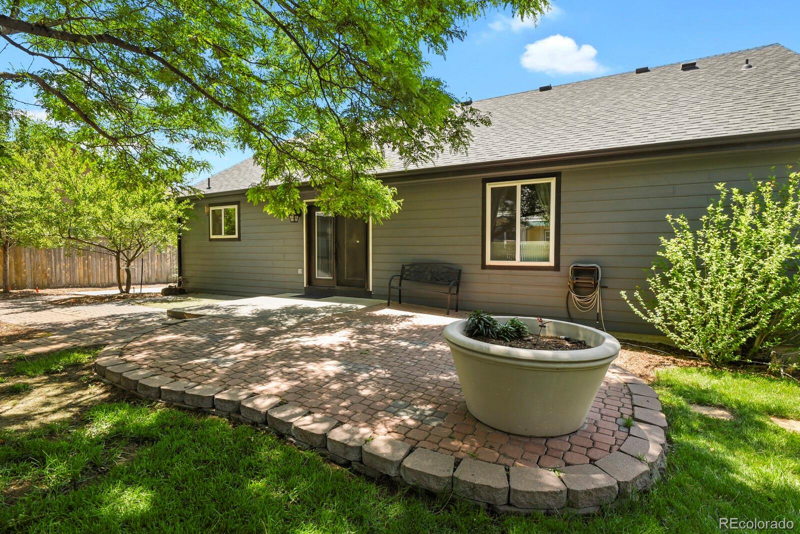882 S 14th Avenue