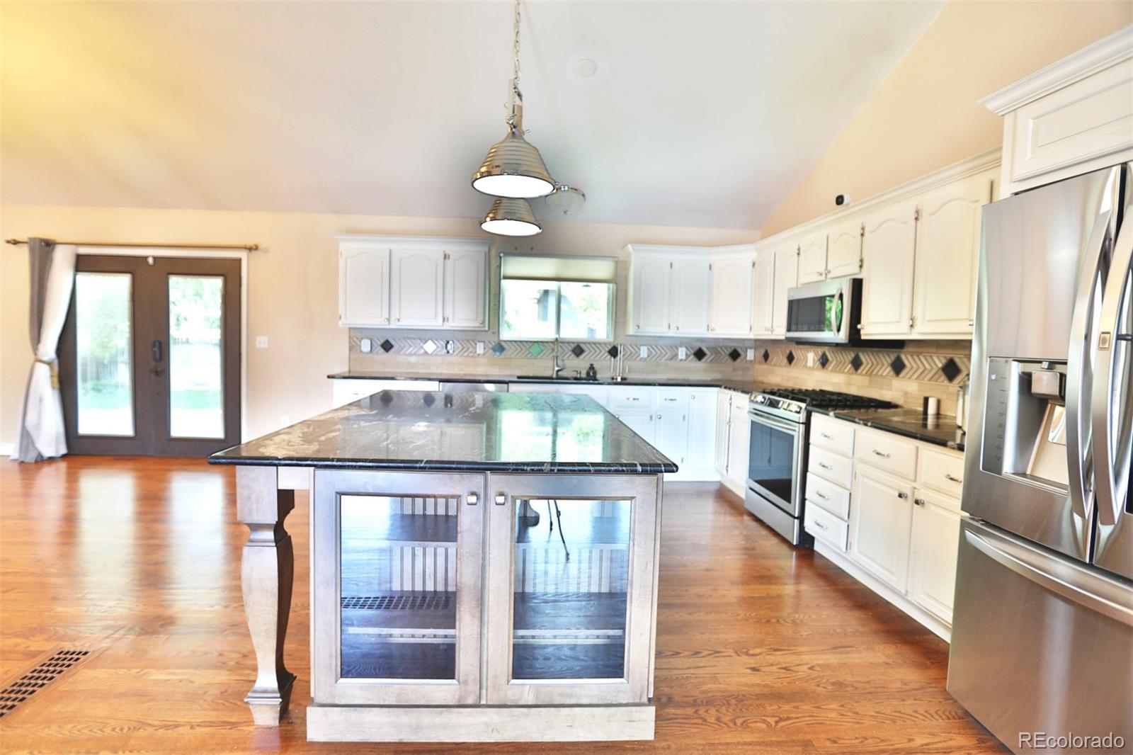 882 S 14th Avenue