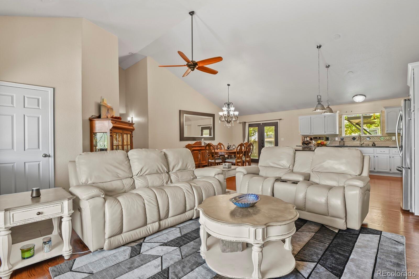 882 S 14th Avenue