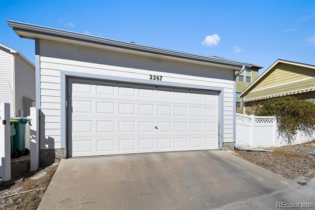 2267 St James Drive