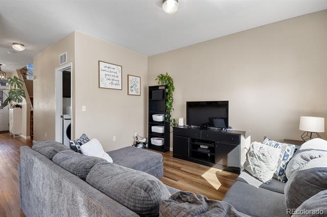 2267 St James Drive