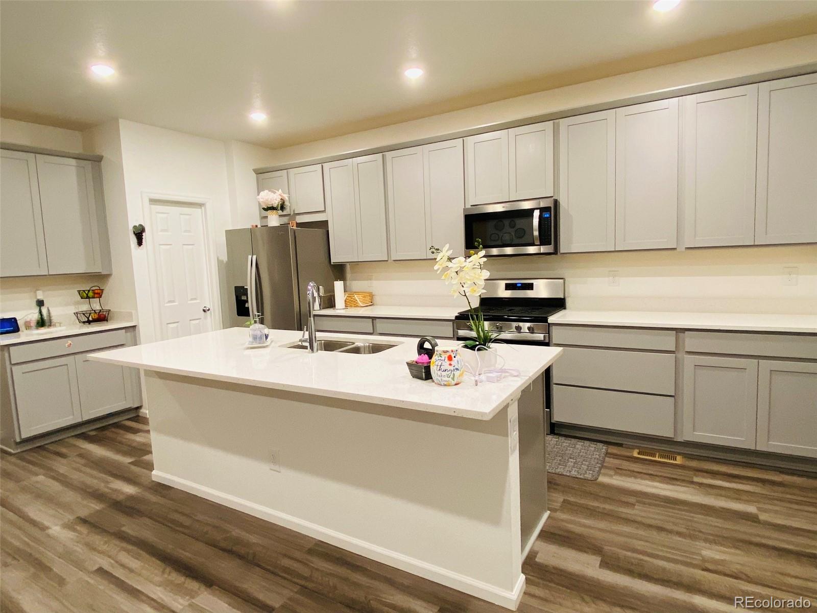 11300 Pacific Peak Court