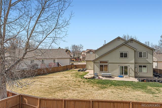 1045 English Sparrow Trail