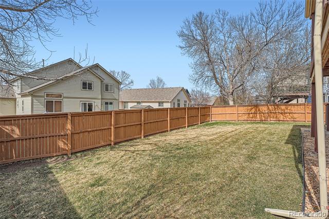 1045 English Sparrow Trail