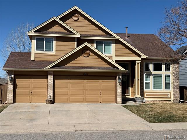 1045 English Sparrow Trail