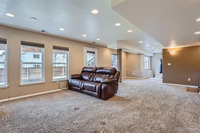 1045 English Sparrow Trail
