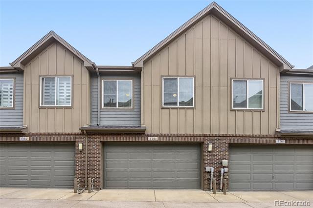 508 E Dry Creek Place