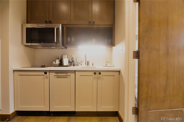 126 Riverfront Lane Unit: 520