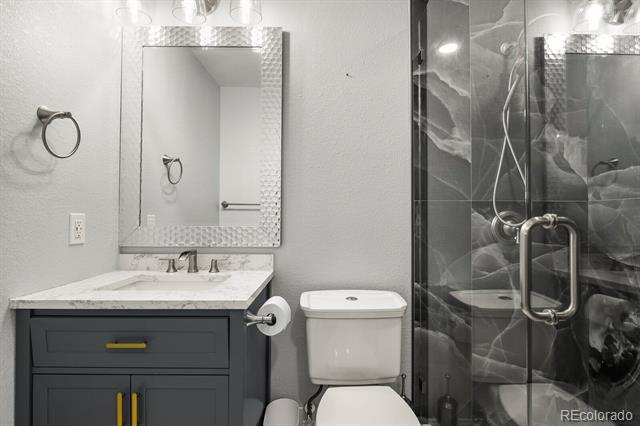 7404 La Quinta Lane