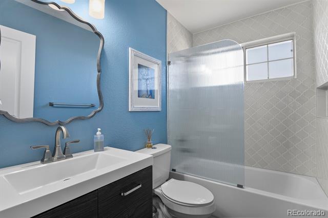 7404 La Quinta Lane