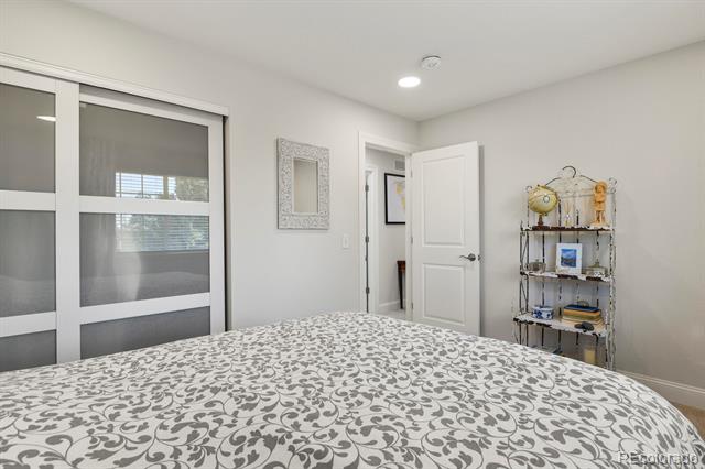 7404 La Quinta Lane