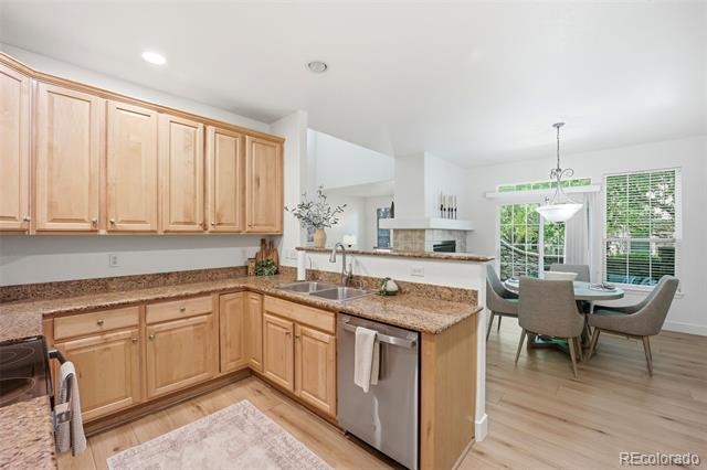 8853 Edinburgh Circle