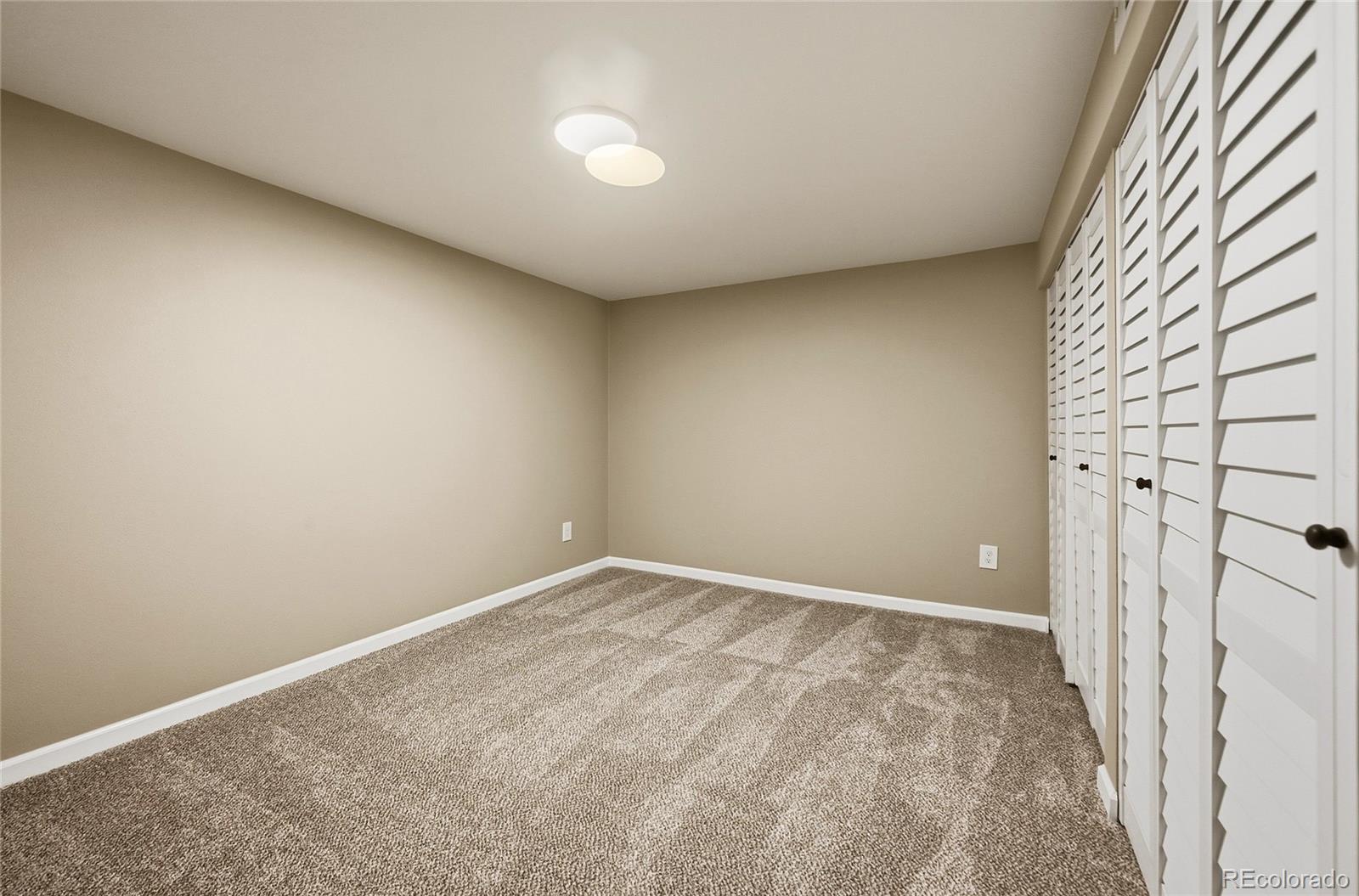 3513 E 117th Place