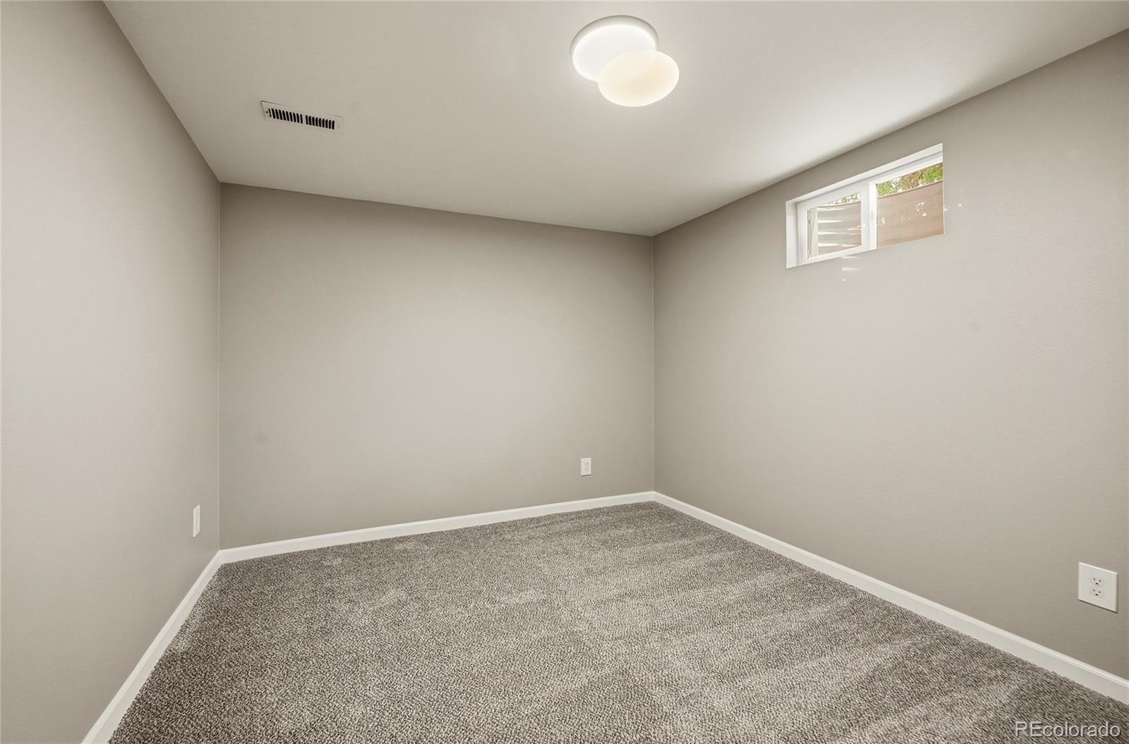 3513 E 117th Place