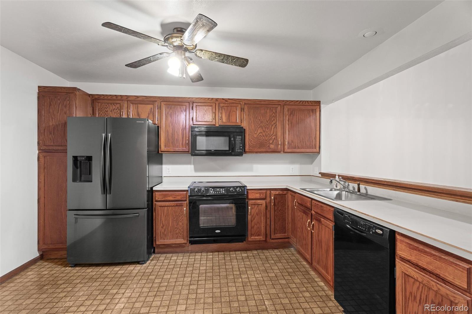 11765 W 66th Place Unit: B