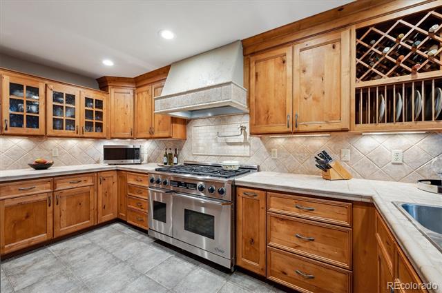 2356 Hiwan Drive Unit: 40