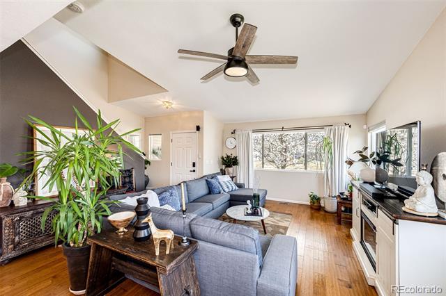 2070 E 125th Place