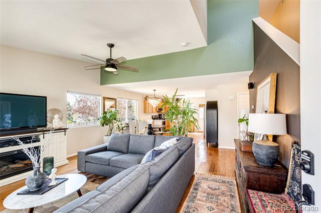 2070 E 125th Place