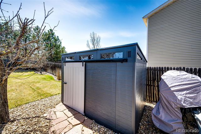 2070 E 125th Place