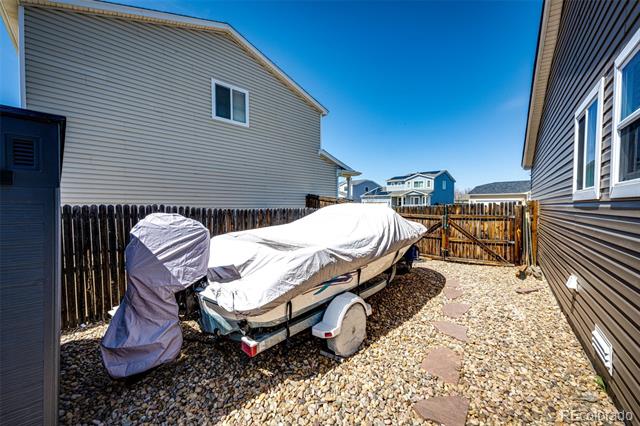 2070 E 125th Place