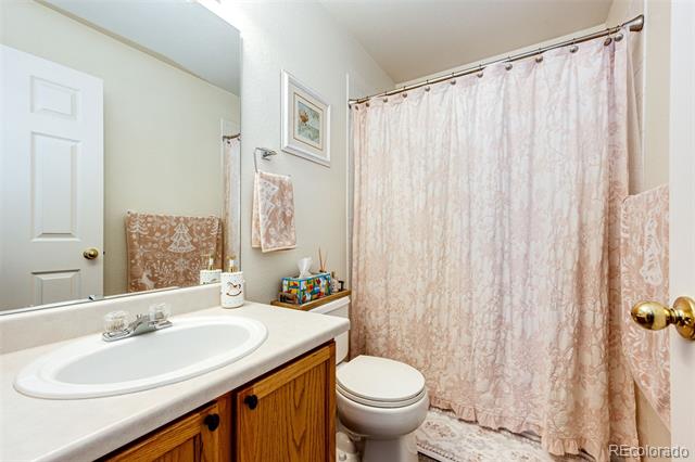 2070 E 125th Place