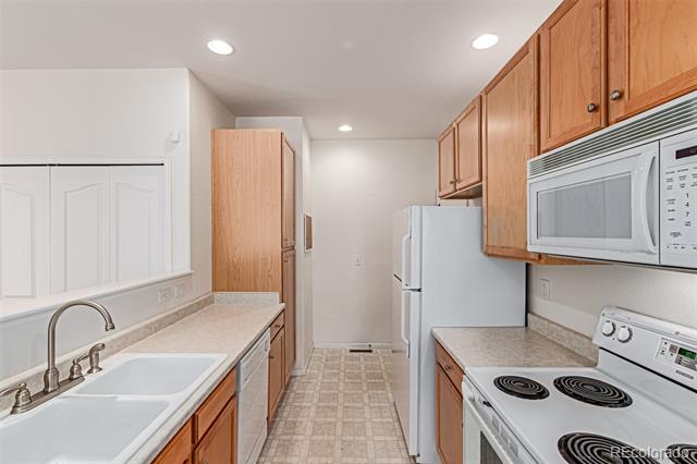 4118 S Crystal Court Unit: 12A