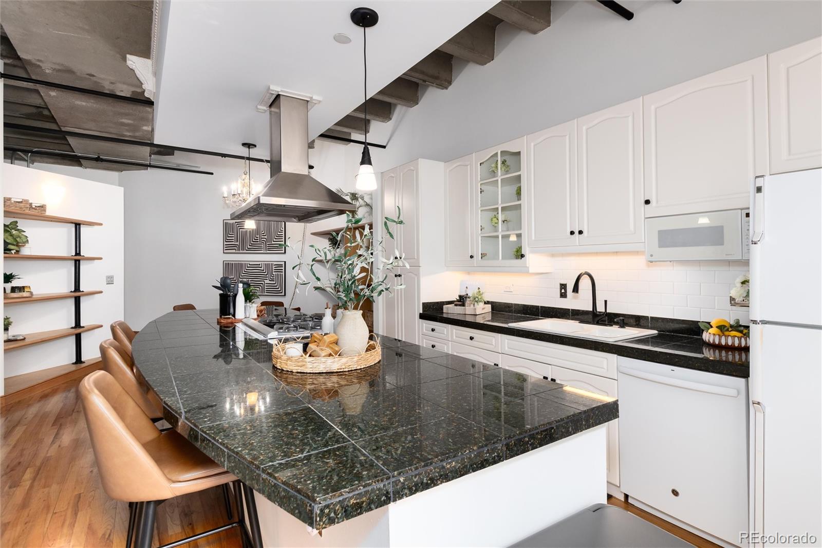 1020 15th Street Unit: 210