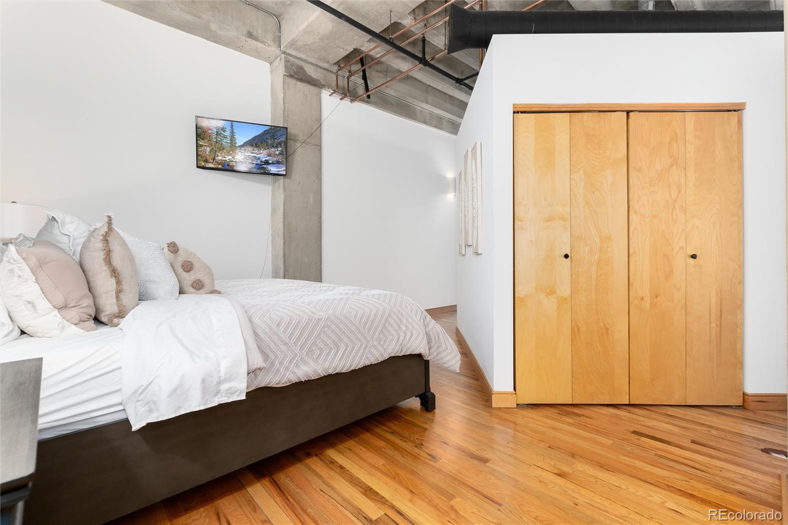 1020 15th Street Unit: 210