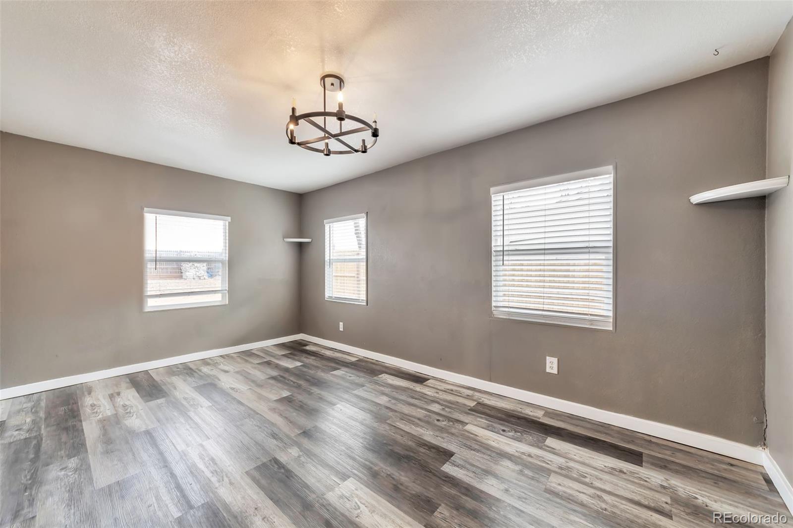20717 E Coolidge Place