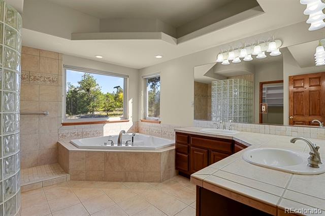 810 Dolan Drive