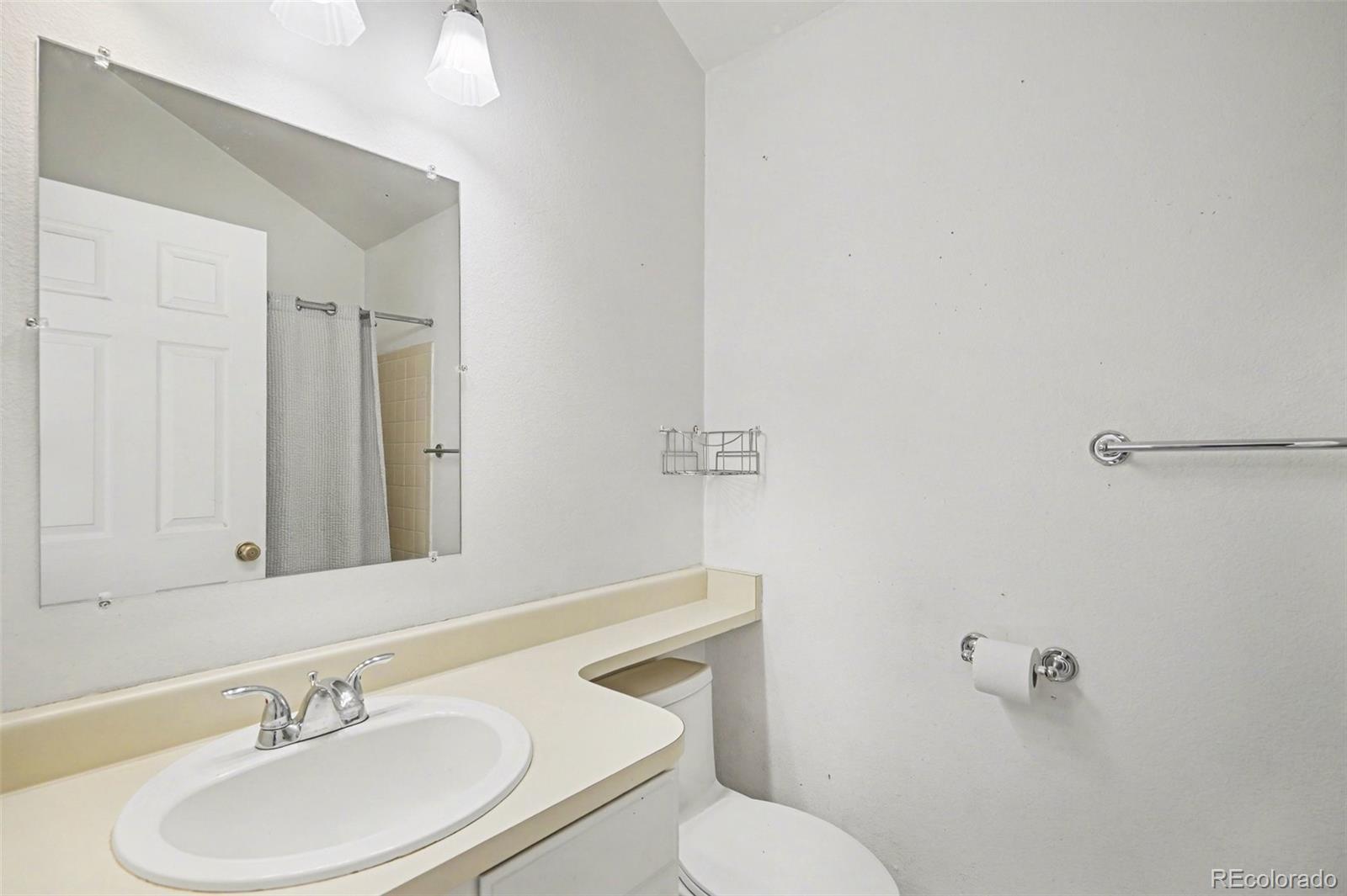 1110 S Waco Street Unit: E