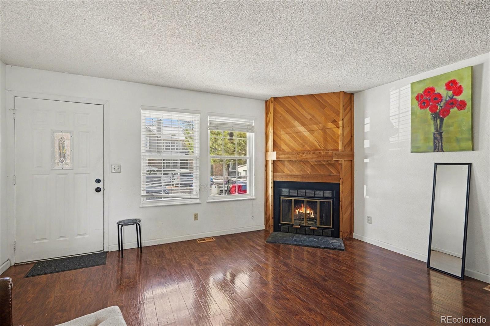 1110 S Waco Street Unit: E