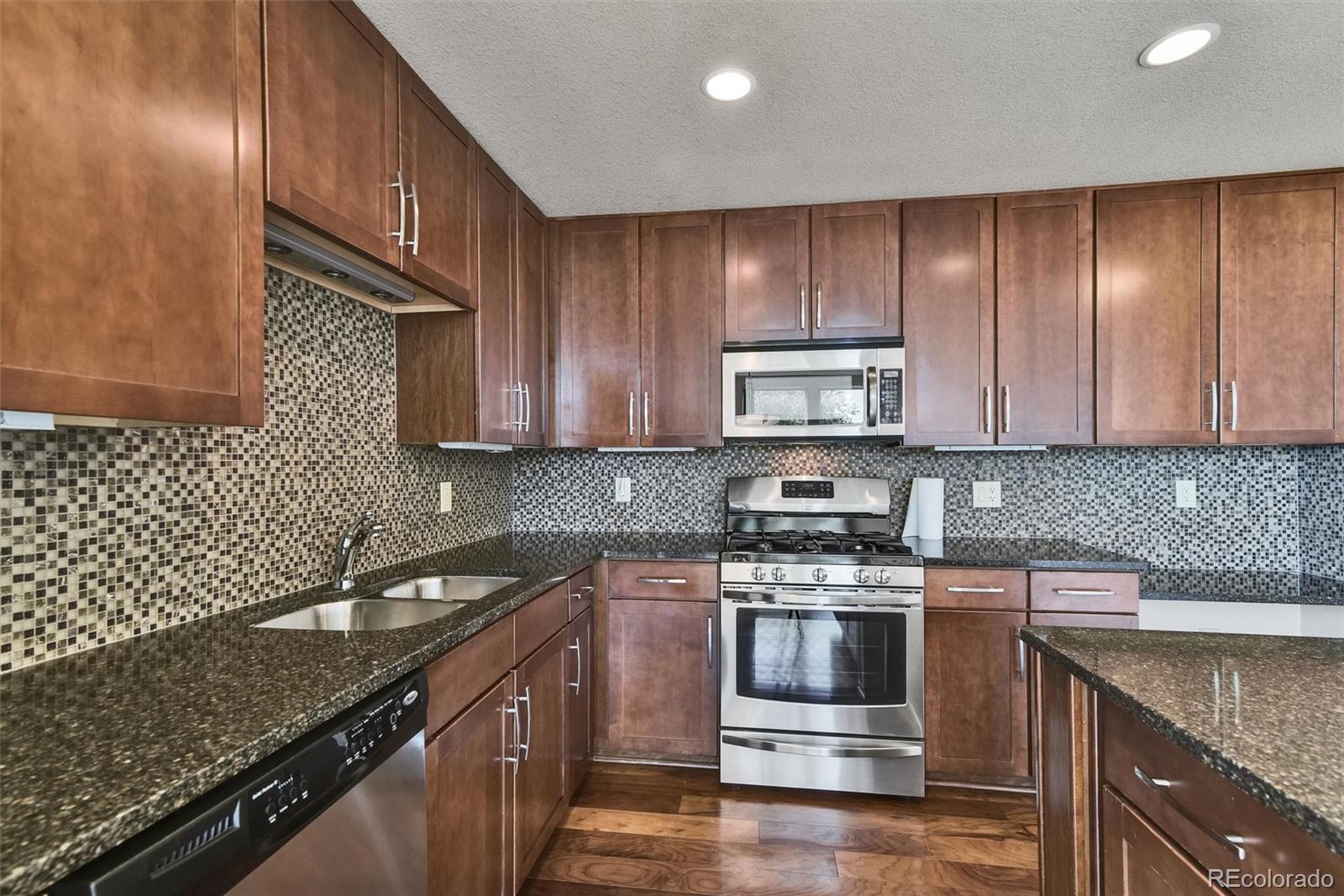 8165 E Lowry Boulevard Unit: 208