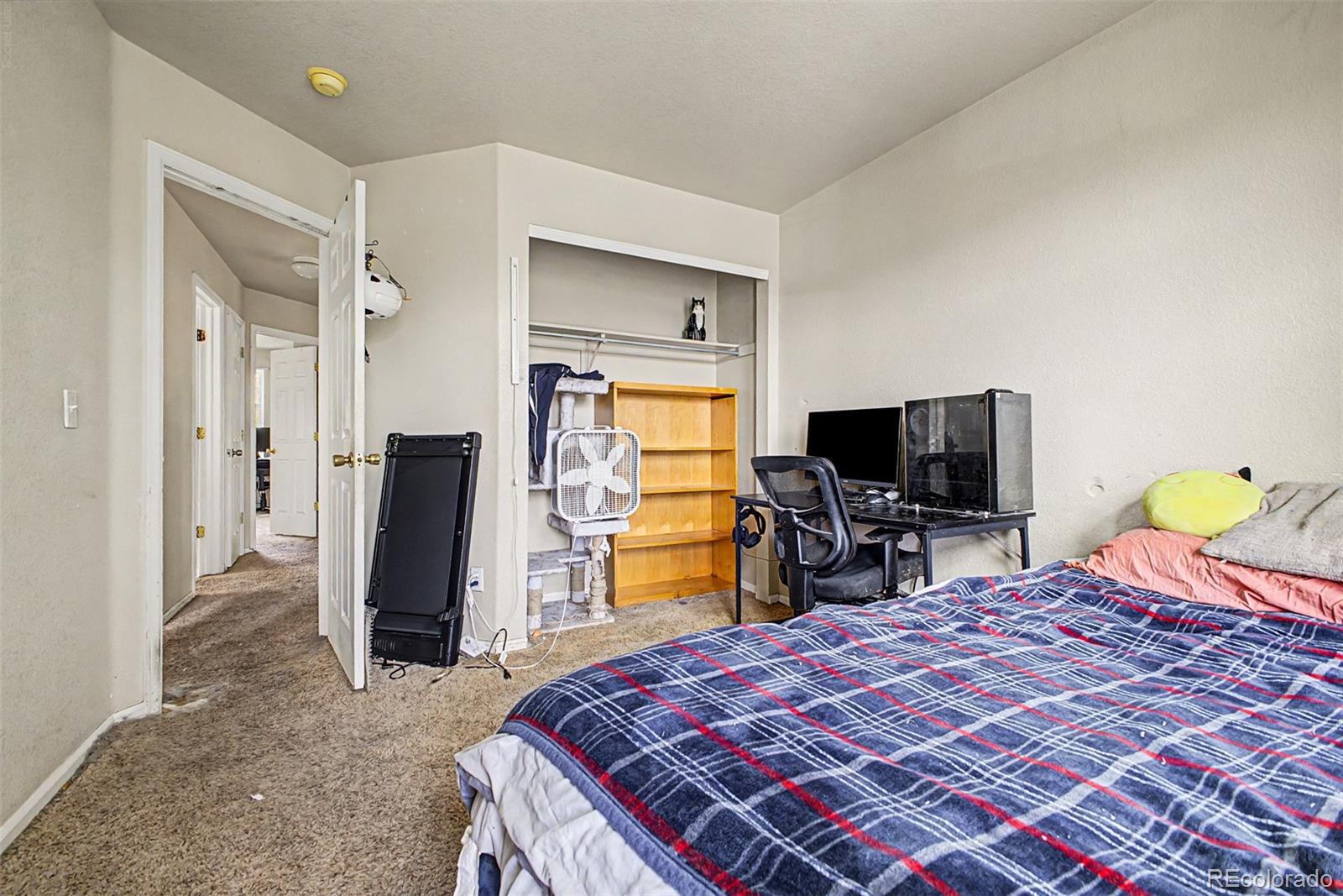 5543 Hannibal Court