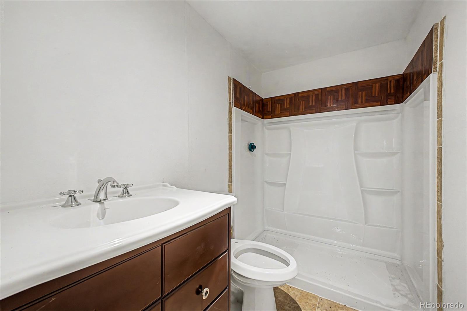 5543 Hannibal Court