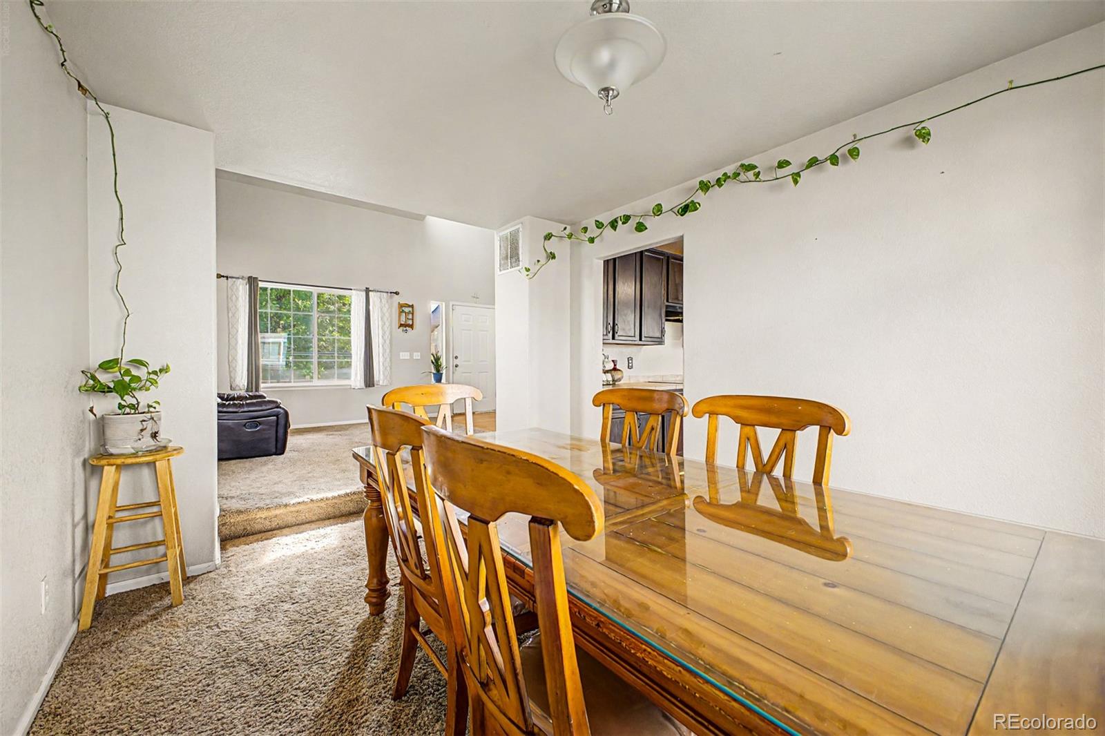 5543 Hannibal Court