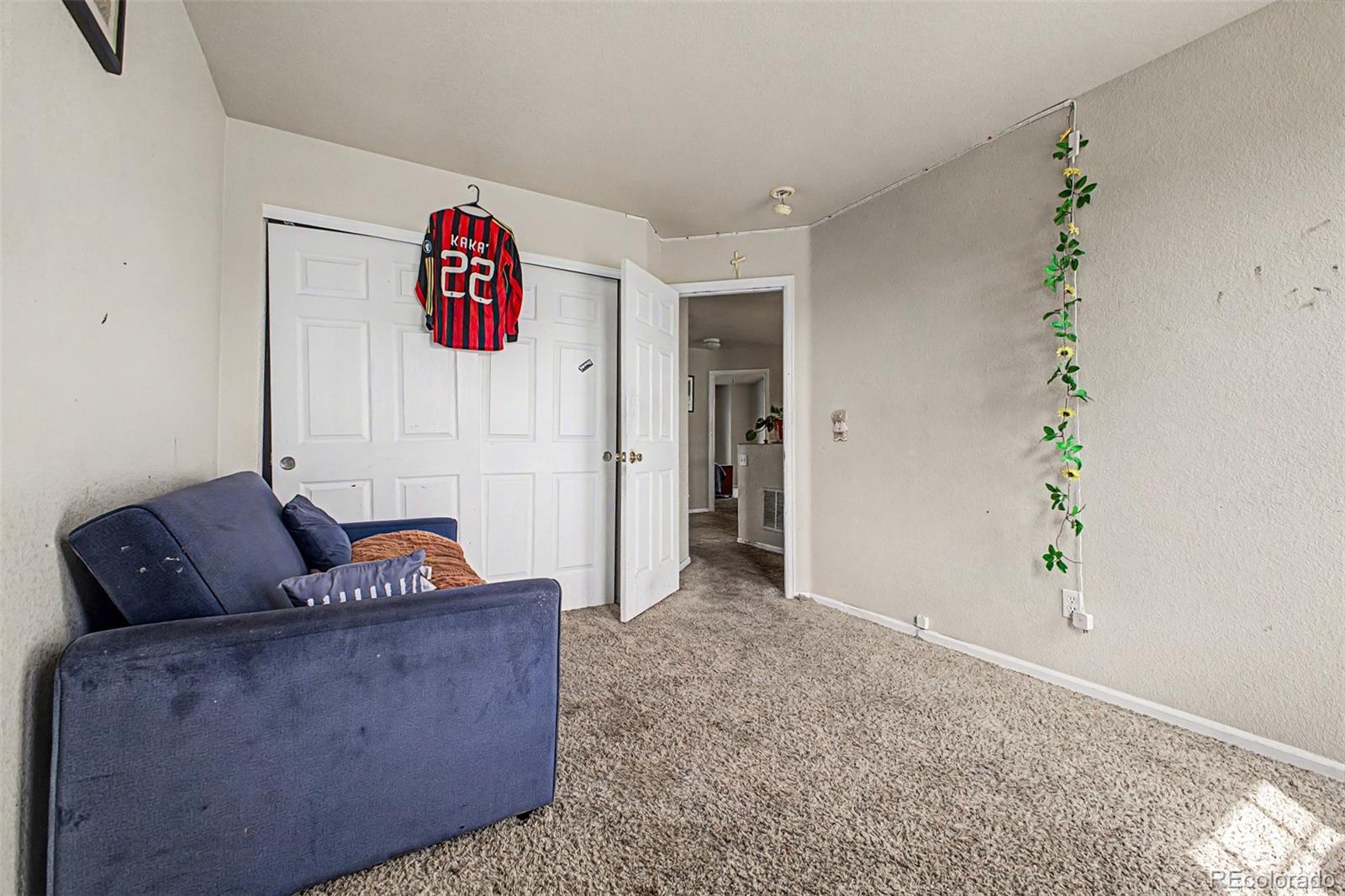 5543 Hannibal Court