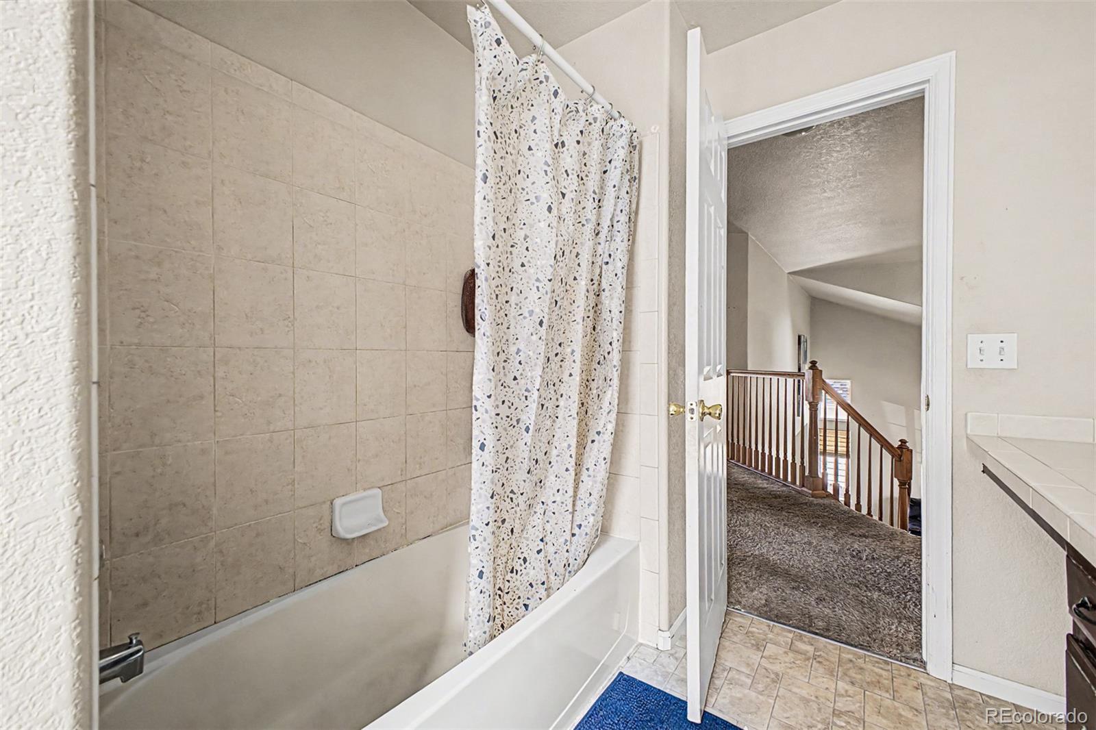 5543 Hannibal Court