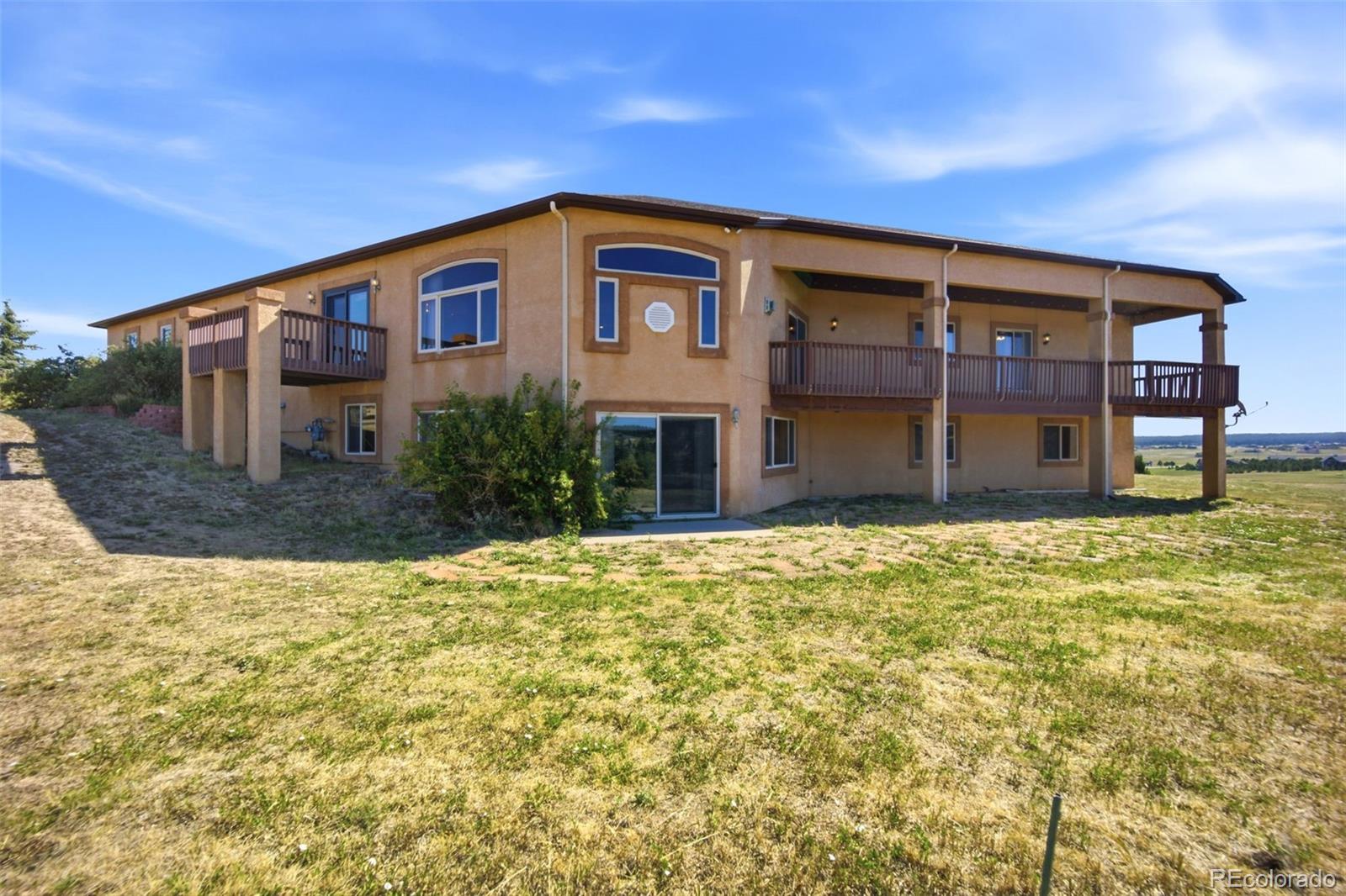 19531 St Giles Court