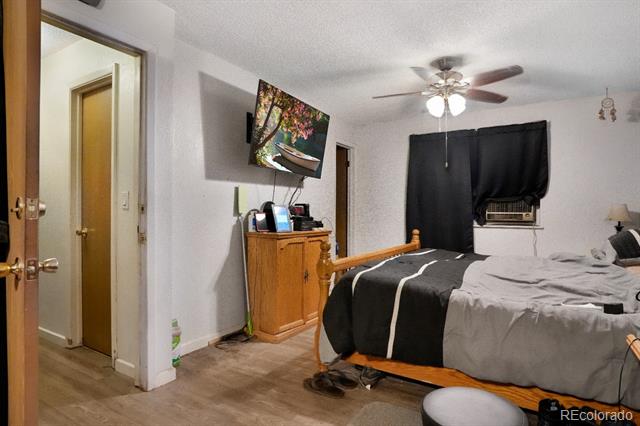 3426 E 117th Place