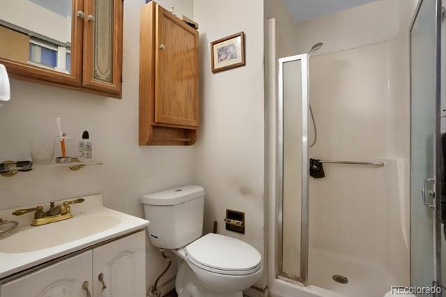 3426 E 117th Place