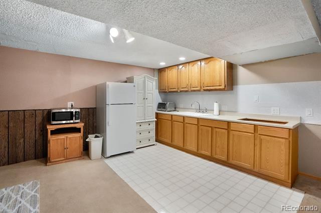 3426 E 117th Place